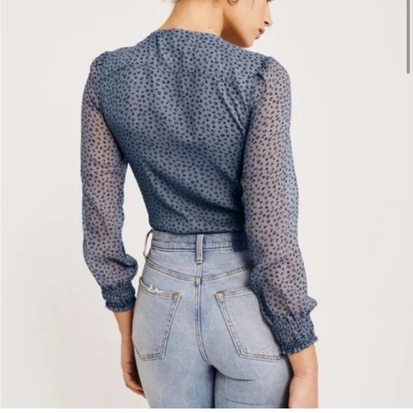 Abercrombie and Fitch bodysuit - Picture 2 of 6